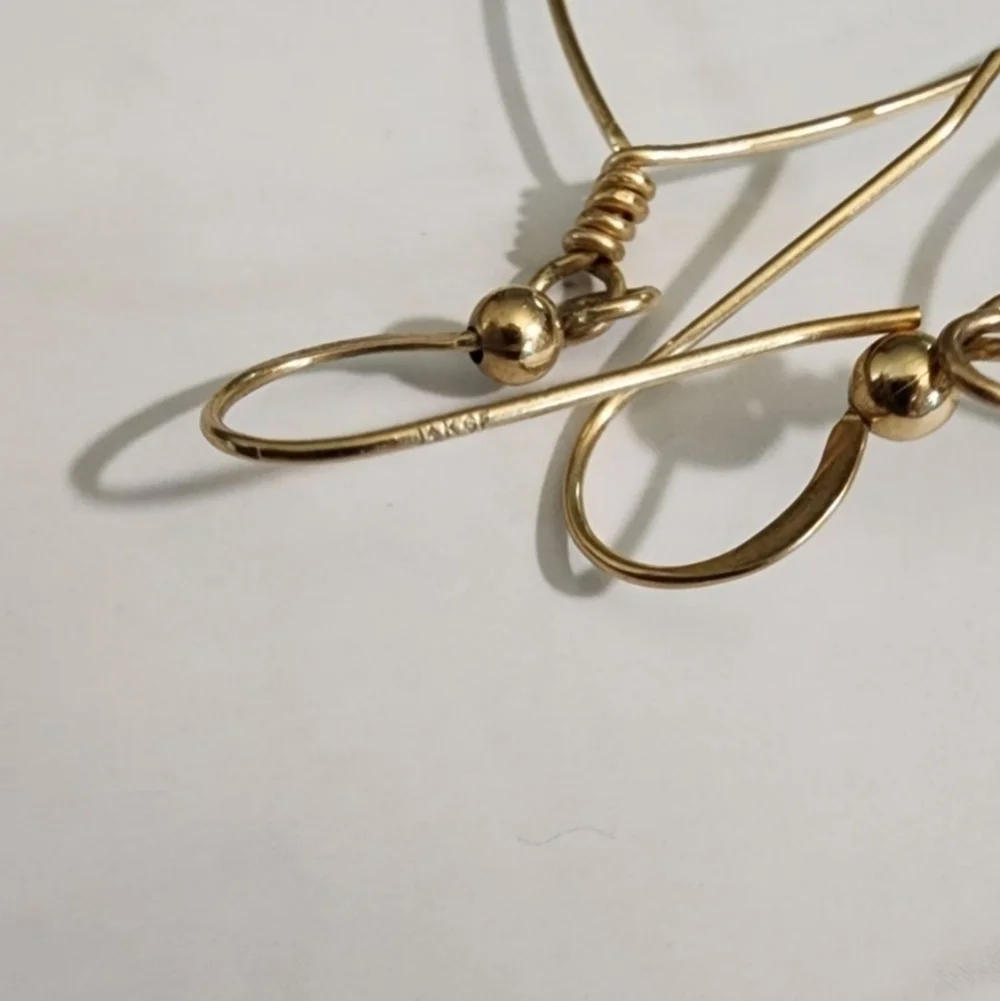 Champagne Crystal Matte Gold Inset Oval Earrings